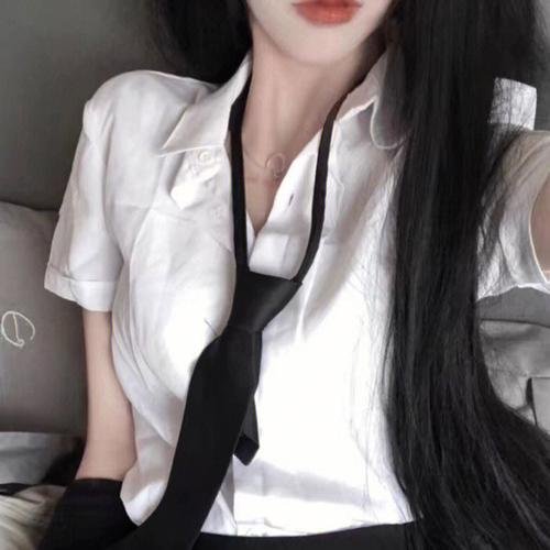 女佣